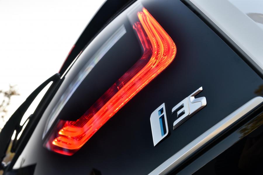 Детали экстерьера BMW i3s (I01) 2019 года  (ZA) (фото 25 из 35)